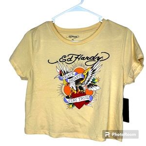 Ed Hardy new with tag cropped yellow short sleeve short sleeve shirt size XL